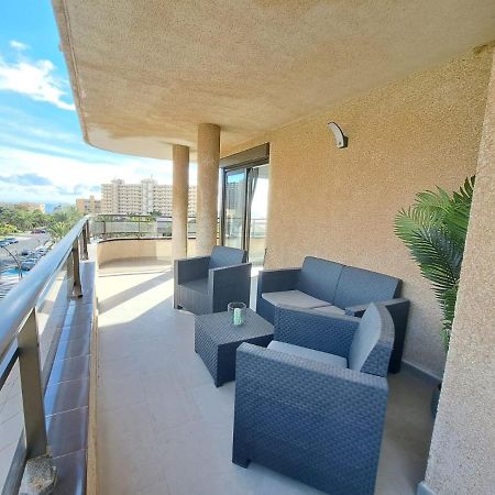 Newly Reformed 2 Bedroom Apartment In The Center Of Los Cristianos Los Cristianos  Buitenkant foto